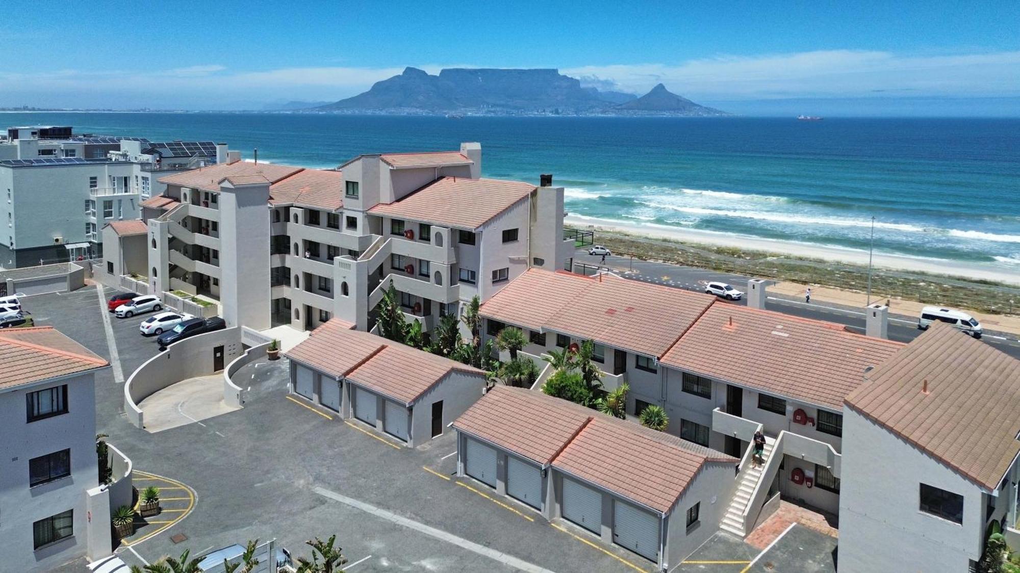 Beach Daze Apartment Bloubergstrand Bagian luar foto