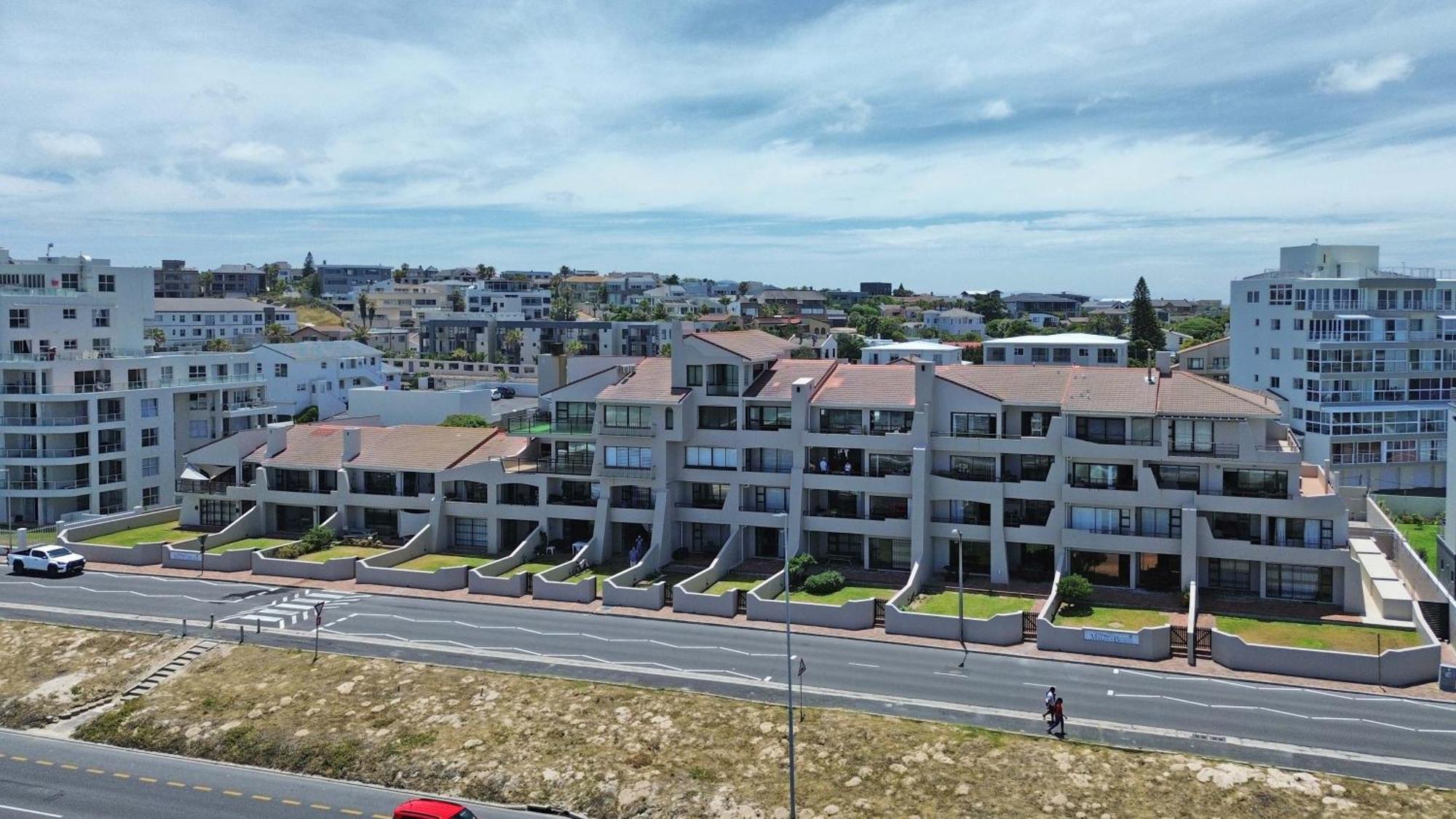 Beach Daze Apartment Bloubergstrand Bagian luar foto